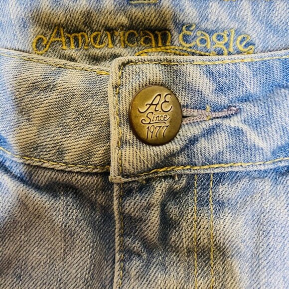 American Eagle Blue Jean Cut Off Shorts 0 - Picture 3 of 4